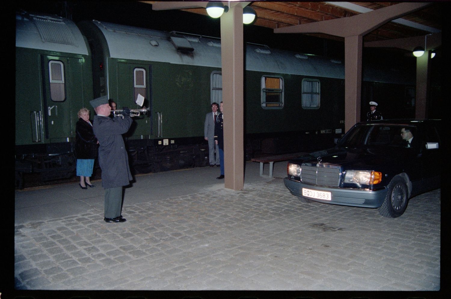Fotografie: Abfahrt des letzten Duty Train des Railway Transportation Office aus Berlin (AlliiertenMuseum/U.S. Army Photograph Public Domain Mark)