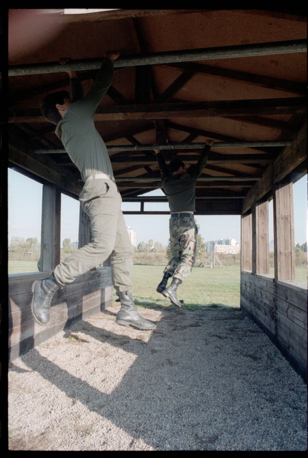 Fotografie: Rondo Fernmeldeübung auf dem Truppenübungsplatz Parks Range in Berlin-Lichterfelde (AlliiertenMuseum/U.S. Army Photograph Public Domain Mark)