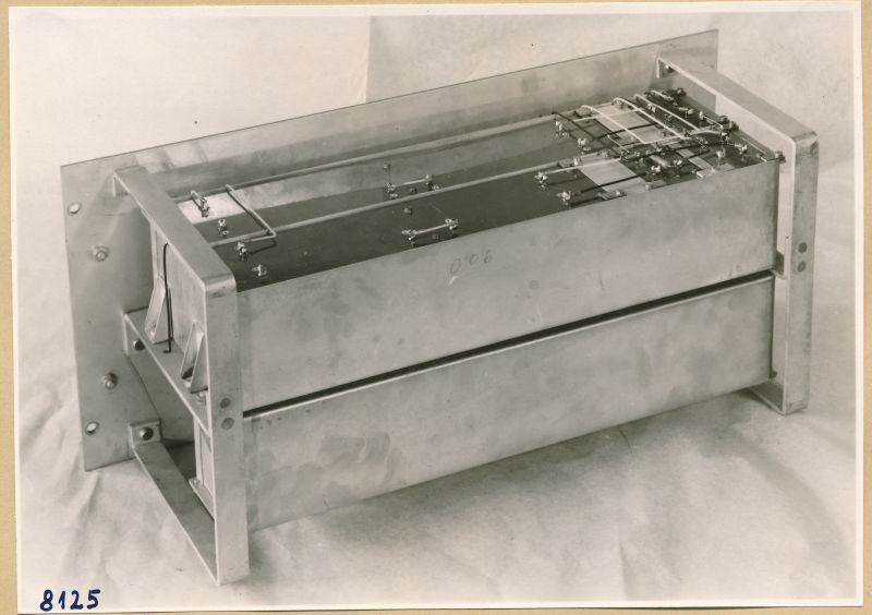 CCIF-Filter HF 2098 - Frontansicht; Foto 1953 (www.industriesalon.de CC BY-SA)