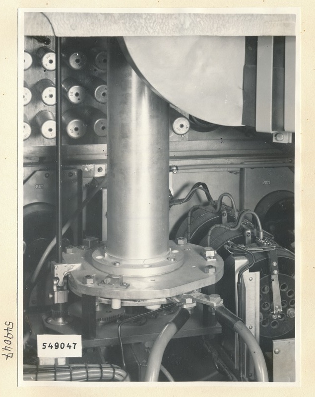 Fernsehsender Bild und Ton, Detail , Foto 1954 (www.industriesalon.de CC BY-SA)