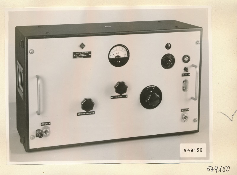 Anzeige-Verstärker Typ. Nr. 06.91003.1, Frontseite, Foto 1954 (www.industriesalon.de CC BY-SA)