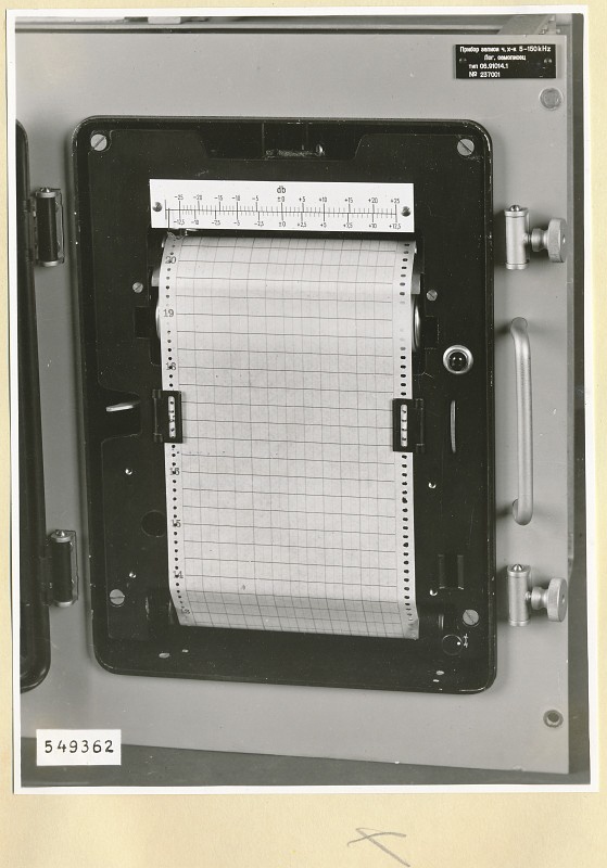 Pegelschreiber, Einschub Typ 0614..9101, Schreiber geöffnet, Foto 1954 (www.industriesalon.de CC BY-SA)