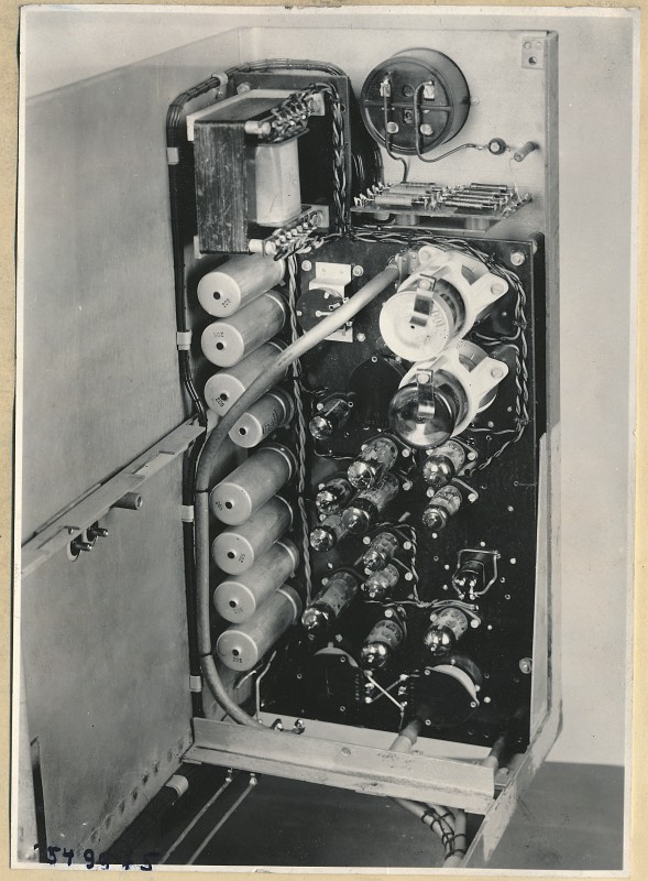 Pegelschreiber, Einschub Typ 06.92029.1, Netzgerät Innenansicht, Foto 1954 (www.industriesalon.de CC BY-SA)