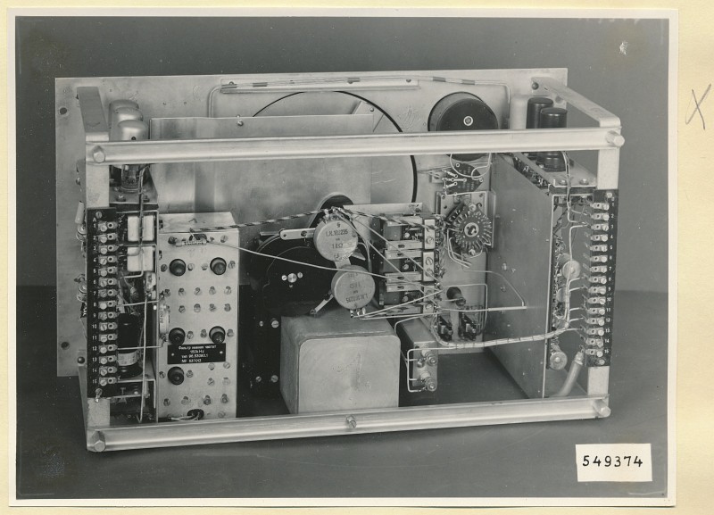 Pegelschreiber, Einschub Typ 06.14003.1,  Oszillator Rückseite, Foto 1954 (www.industriesalon.de CC BY-SA)