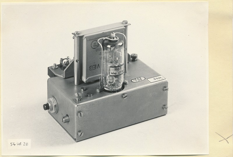Spektrometer 3-12cm, Wobbelstufe, Foto 1954 (www.industriesalon.de CC BY-SA)