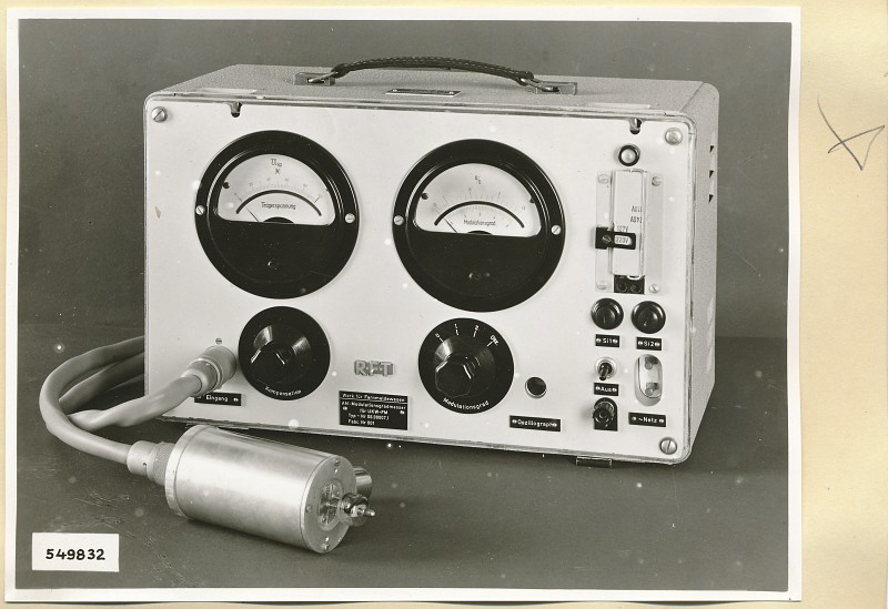 Modulationsgradmesser Typ Nr. 06-98007.1, Frontseite, Foto 1954 (www.industriesalon.de CC BY-SA)