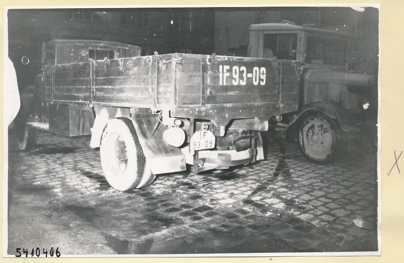 Auto-Überholungsgerät, Empfänger am LKW montiert 5, Foto 1954 (www.industriesalon.de CC BY-SA)