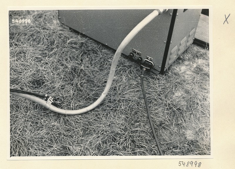Normalfeld-Generator im Einsatz 8, Foto 1954 (www.industriesalon.de CC BY-SA)