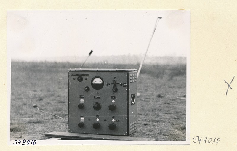 Normalfeld-Generator im Einsatz 20, Foto 1954 (www.industriesalon.de CC BY-SA)