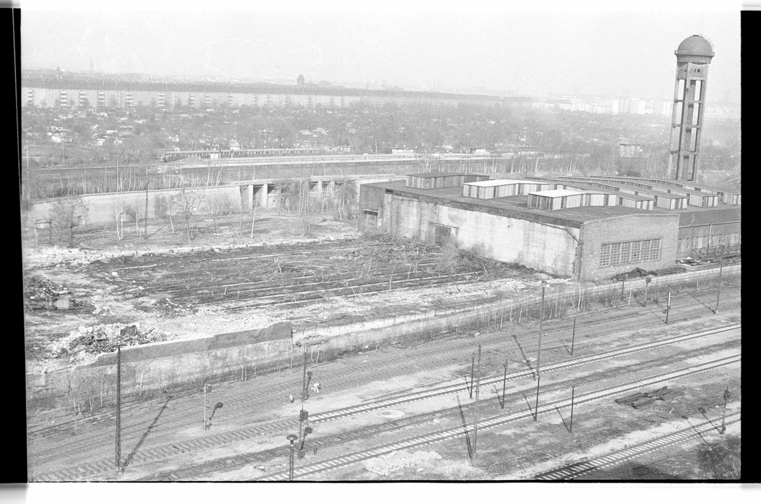 Kleinbildnegative: Rangierbahnhof Tempelhof, Wasserturm, 1979 (Museen Tempelhof-Schöneberg/Jürgen Henschel RR-F)