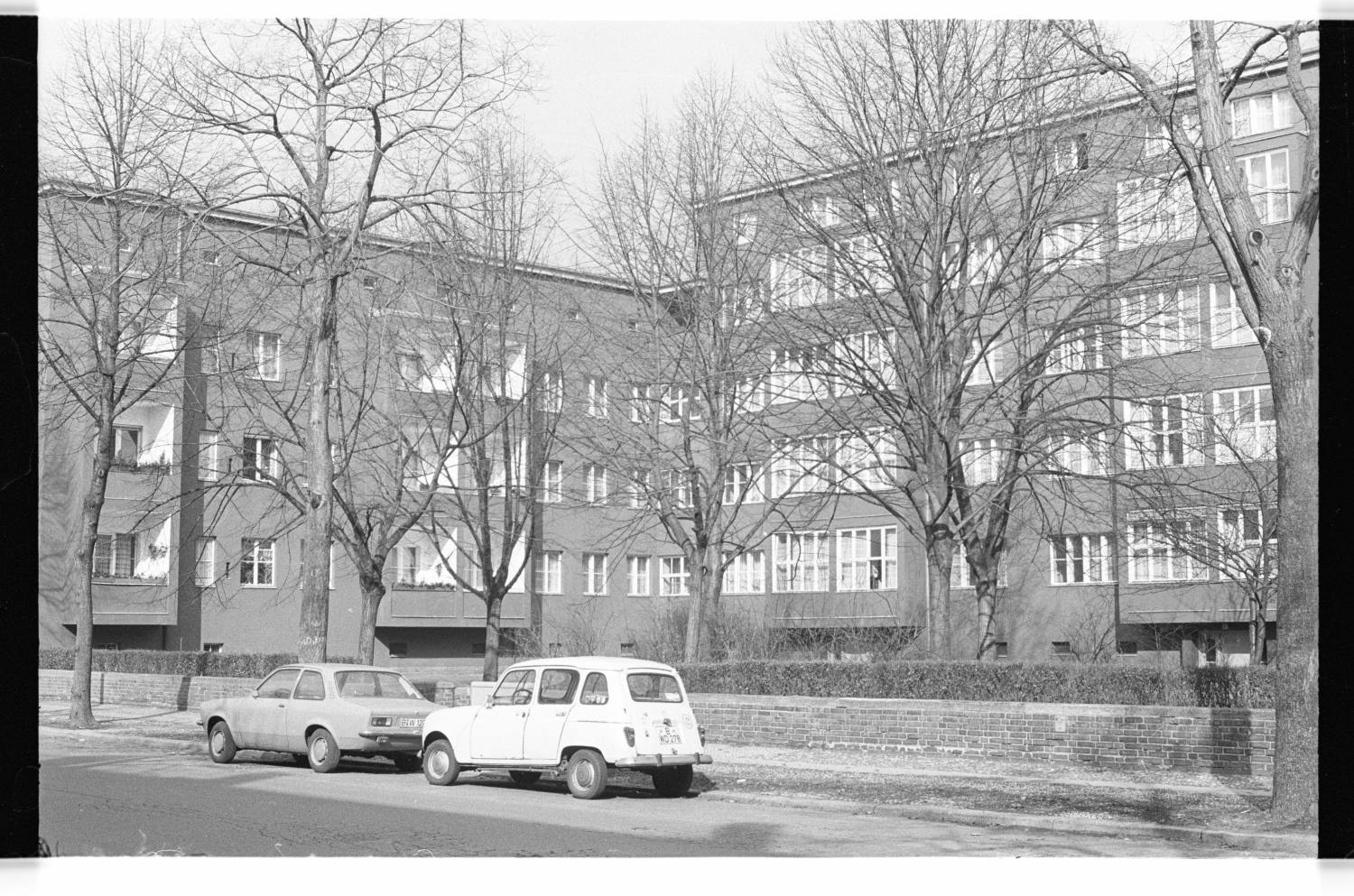 Kleinbildnegative: Wohnsiedlung Eythstraße, 1979 (Museen Tempelhof-Schöneberg/Jürgen Henschel RR-F)