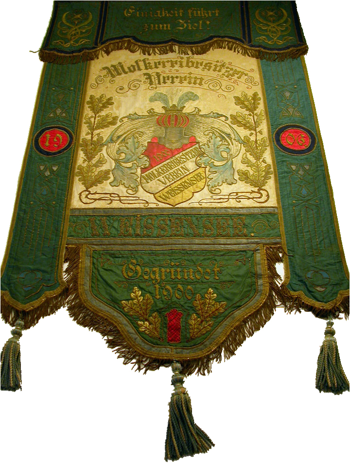 Banner des Molkereibesitzer-Vereins Weissensee von 1906 (Museum Pankow CC BY-NC-SA)