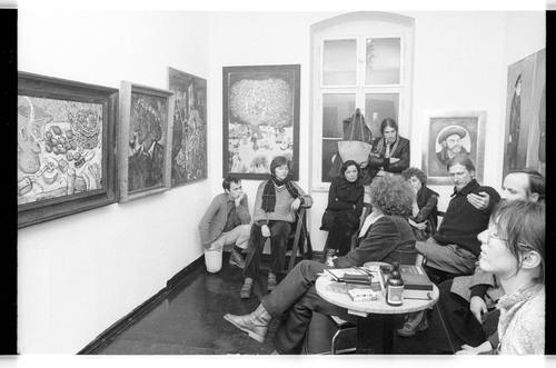 http://fhxb-museum.de/xmap/media/fotosammlungen/j__rgen_henschel__negative__1959_1991_/image/fhxb_jh_k02_0255_2_23_1500px.jpg (FHXB Friedrichshain-Kreuzberg Museum RR-F)