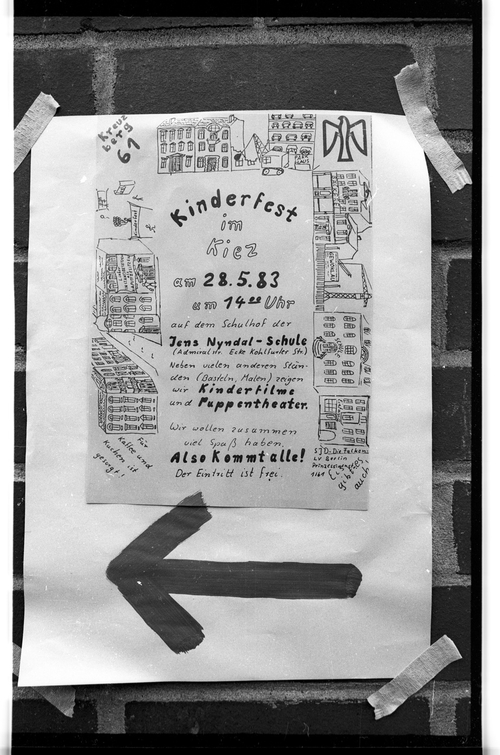 http://fhxb-museum.de/xmap/media/fotosammlungen/j__rgen_henschel__negative__1959_1991_/image/fhxb_jh_k02_0379_11_1500px.jpg (FHXB Friedrichshain-Kreuzberg Museum RR-F)