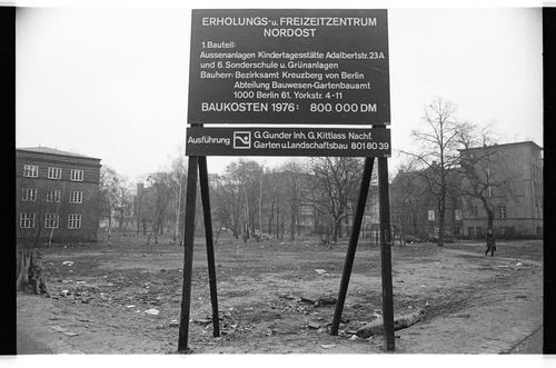 http://fhxb-museum.de/xmap/media/fotosammlungen/j__rgen_henschel__negative__1959_1991_/image/fhxb_jh_k01_0123_14_1500px.jpg (FHXB Friedrichshain-Kreuzberg Museum RR-F)