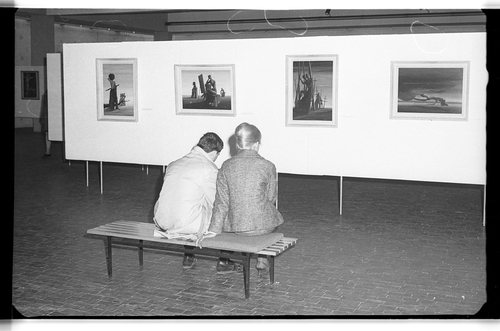 http://fhxb-museum.de/xmap/media/fotosammlungen/j__rgen_henschel__negative__1959_1991_/image/fhxb_jh_b01_0003_20_1500px.jpg (FHXB Friedrichshain-Kreuzberg Museum RR-F)