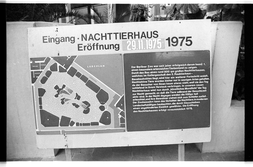 http://fhxb-museum.de/xmap/media/fotosammlungen/j__rgen_henschel__negative__1959_1991_/image/fhxb_jh_b01_0104_19_1500px.jpg (FHXB Friedrichshain-Kreuzberg Museum RR-F)