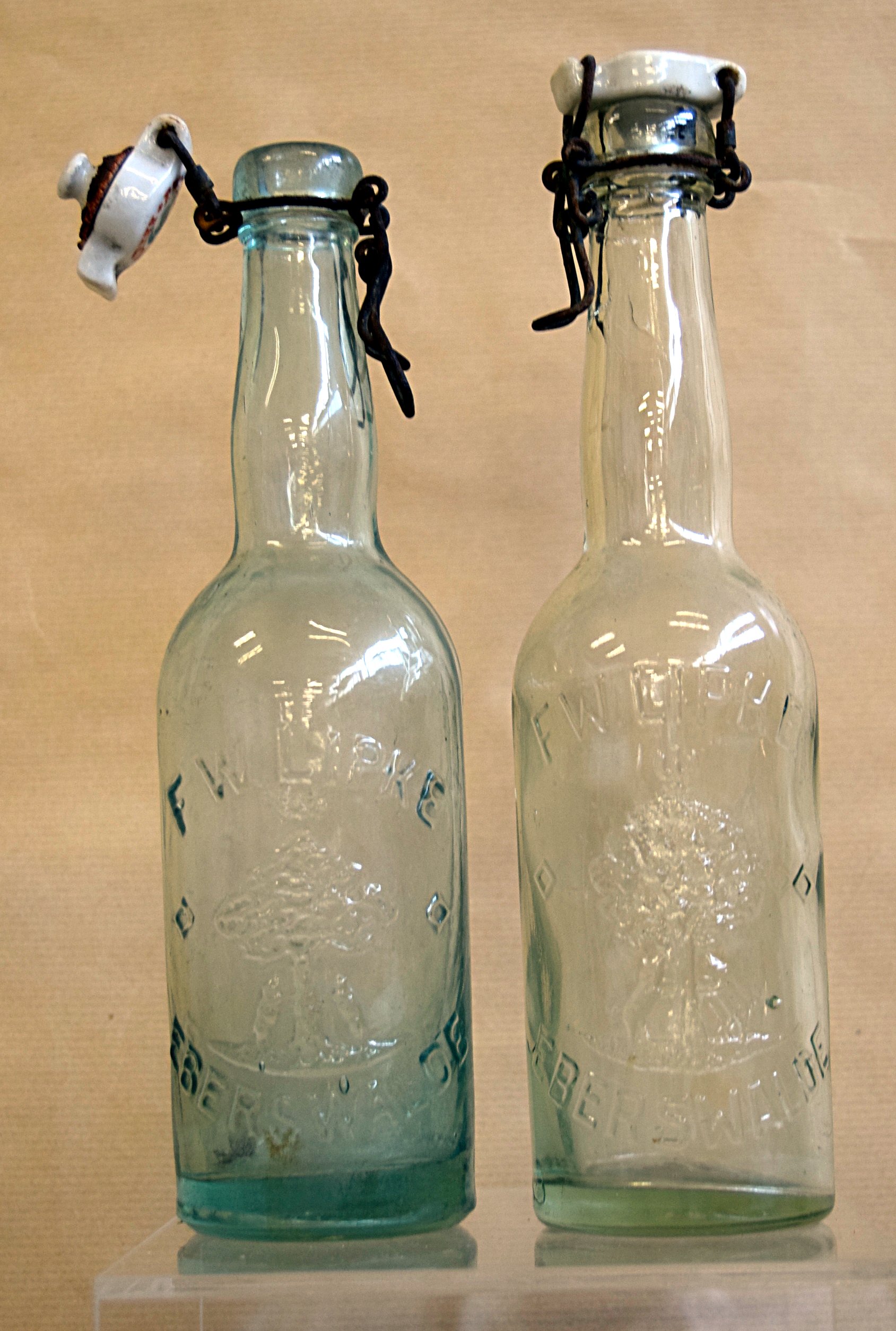 Flaschen mit Patenverschluss (Museum Eberswalde CC BY-NC-ND)