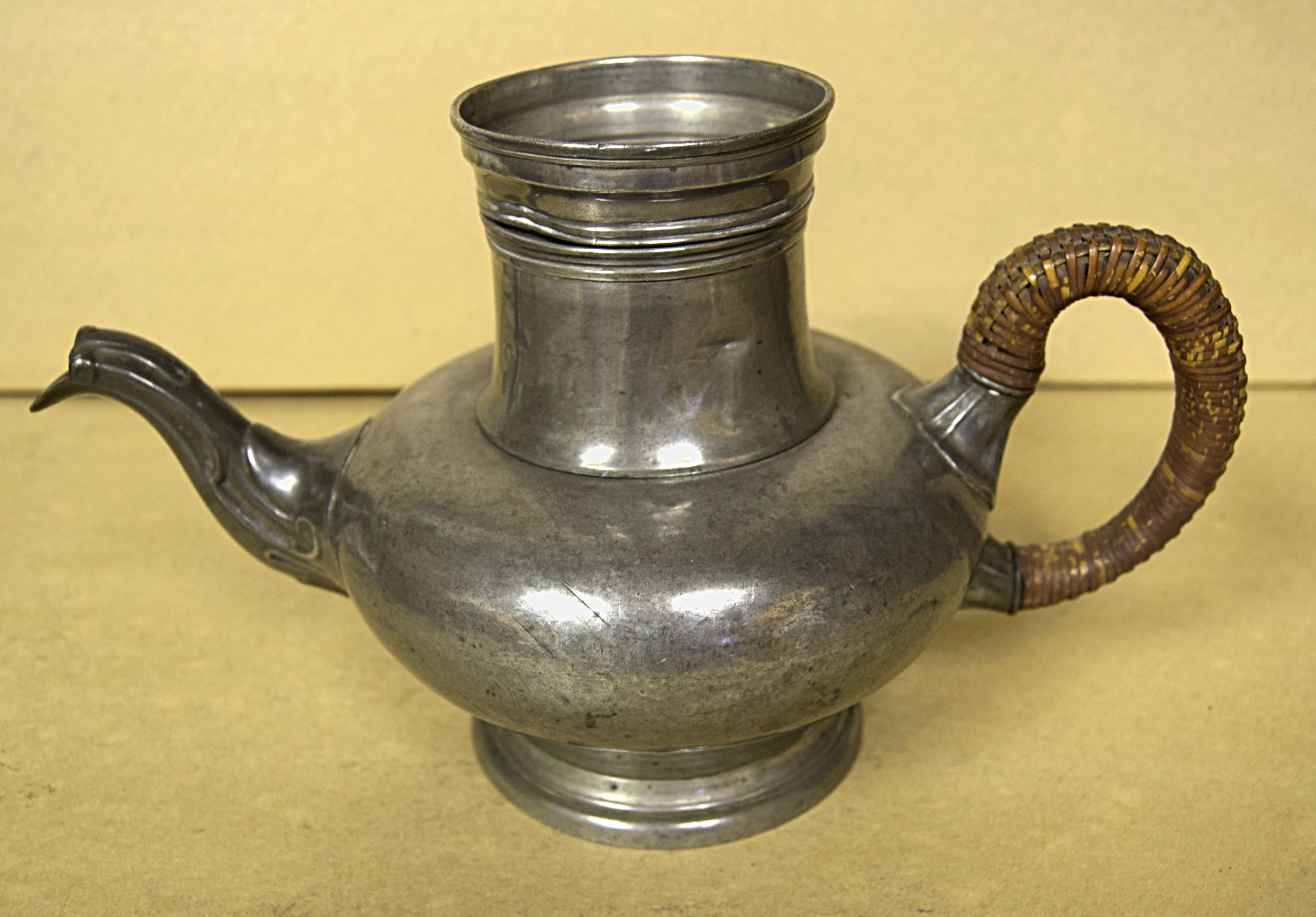 Teekanne (Museum Eberswalde CC BY-NC-ND)
