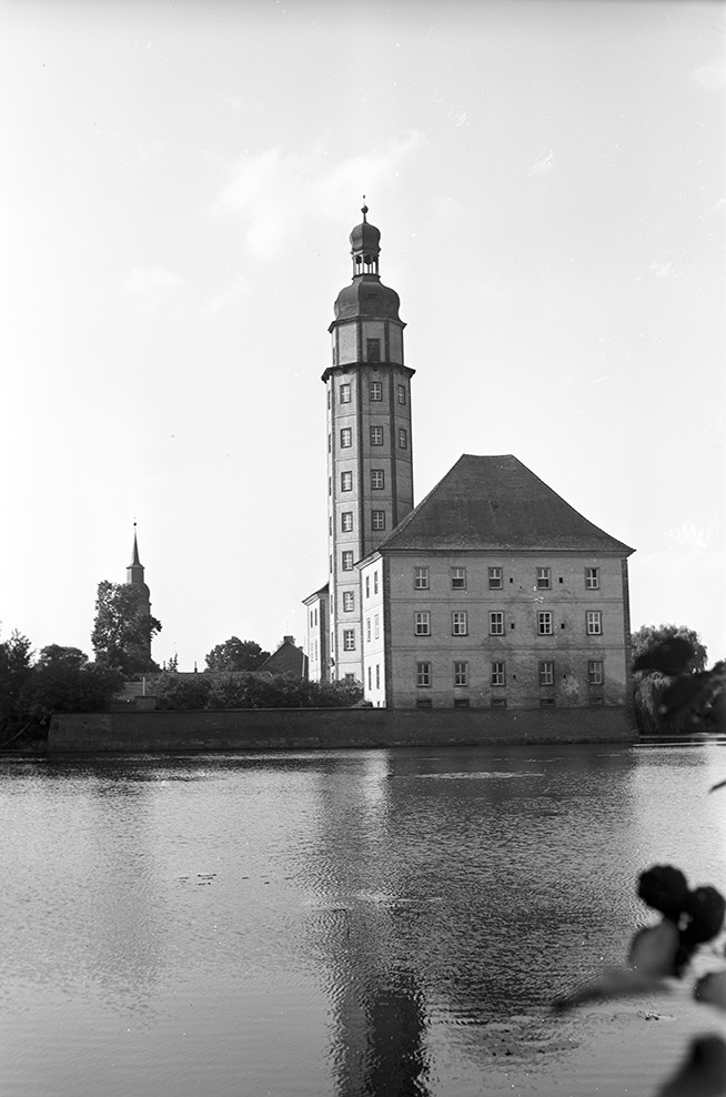 Bad Schmiedeberg, Wasserschloss Reinharz (Heimatverein "Alter Krug" Zossen e.V. CC BY-NC-SA)