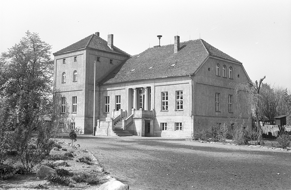Beetz, ehemaliges Gutshaus? (Heimatverein "Alter Krug" Zossen e.V. CC BY-NC-SA)