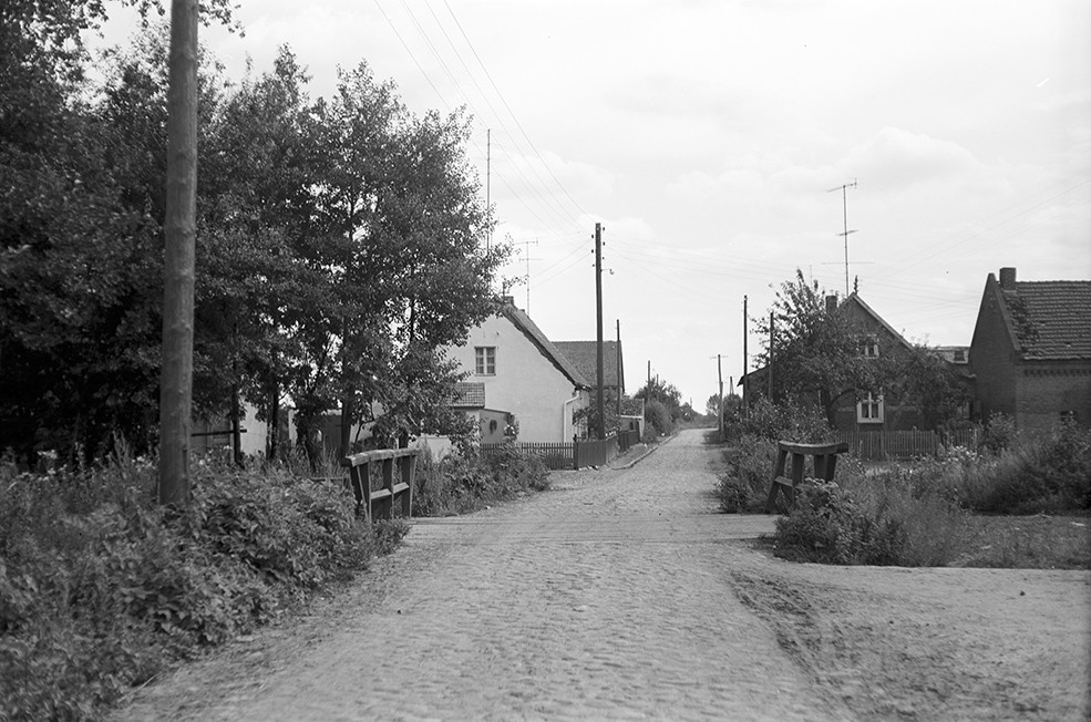 Beveringen, Ortsansicht 3 (Heimatverein "Alter Krug" Zossen e.V. CC BY-NC-SA)
