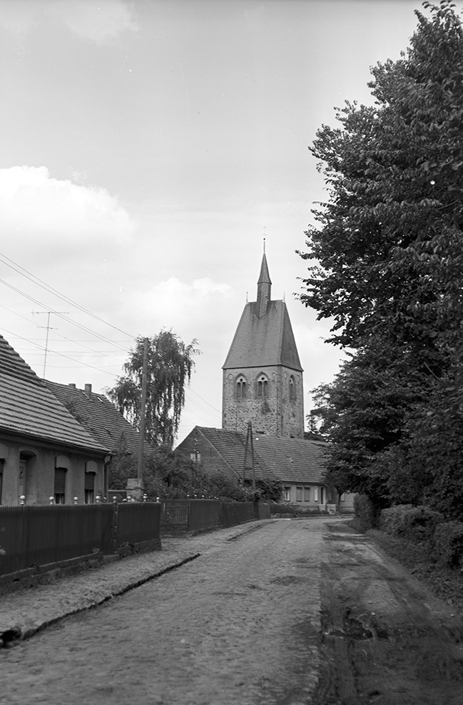 Beveringen, Dorfkirche Beveringen (Heimatverein "Alter Krug" Zossen e.V. CC BY-NC-SA)