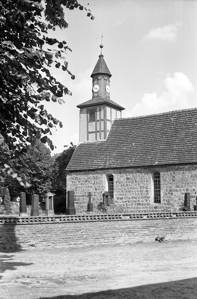 Glasow, Dorfkirche Ansicht 2 (Heimatverein "Alter Krug" Zossen e.V. CC BY-NC-SA)