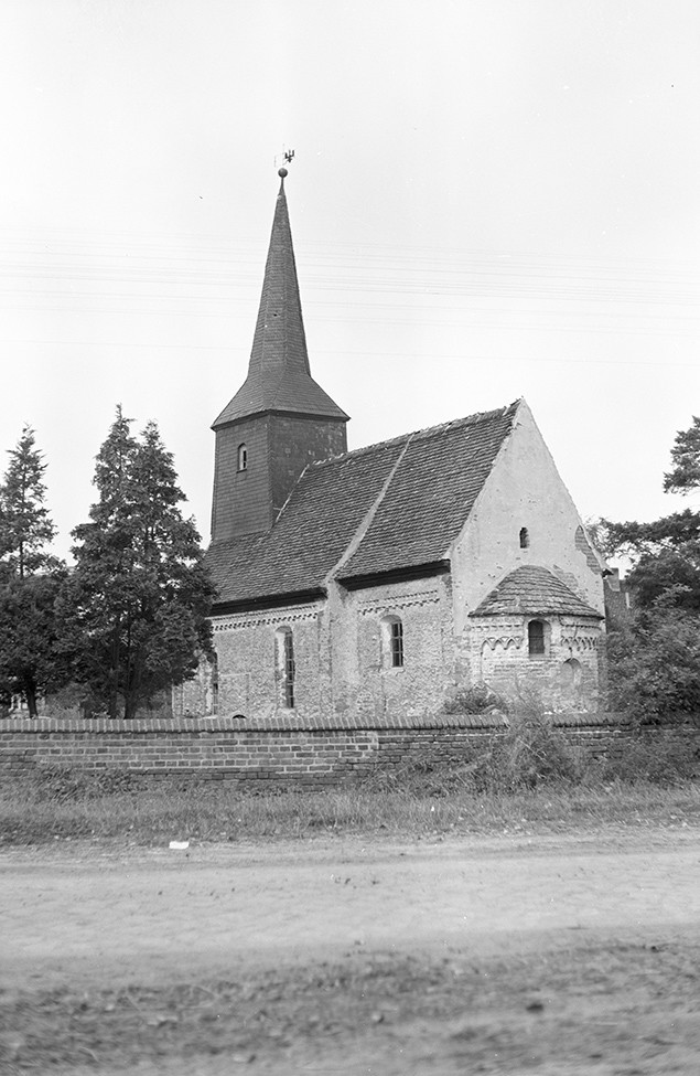 Kleinwulkow, Dorfkirche Ansicht 1 (Heimatverein "Alter Krug" Zossen e.V. CC BY-NC-SA)