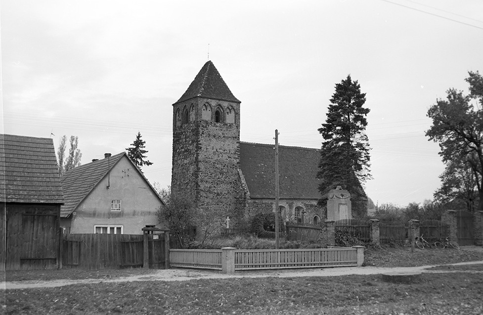 Kreblitz, Dorfkirche Ansicht 2 (Heimatverein "Alter Krug" Zossen e.V. CC BY-NC-SA)