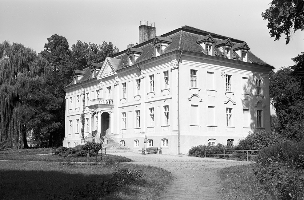 Stülpe, Schloss 1 (Heimatverein "Alter Krug" Zossen e.V. CC BY-NC-SA)