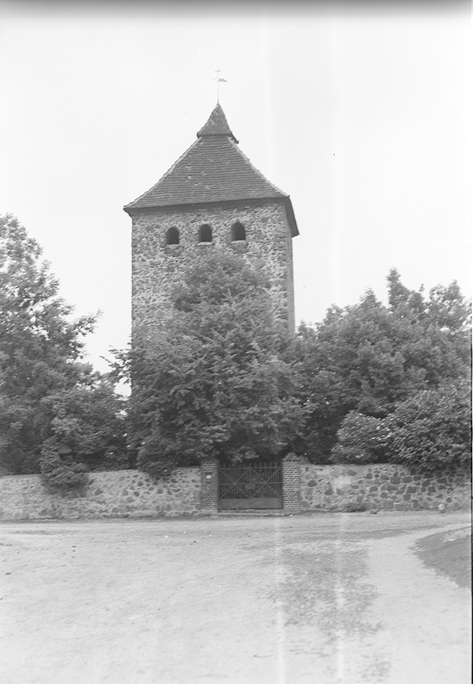 Lübs, Kirche Ansicht 2 (Heimatverein "Alter Krug" Zossen e.V. CC BY-NC-SA)