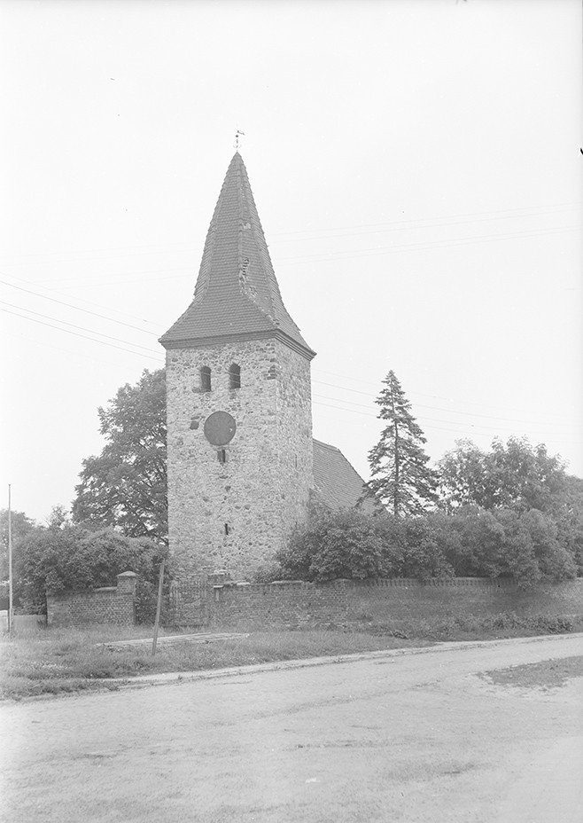 Lübs, Kirchenruine (Heimatverein "Alter Krug" Zossen e.V. CC BY-NC-SA)