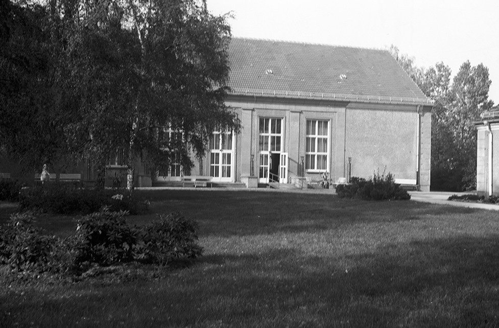 Saalow, Pflegeheim Ansicht 3 (Heimatverein "Alter Krug" Zossen e.V. CC BY-NC-SA)