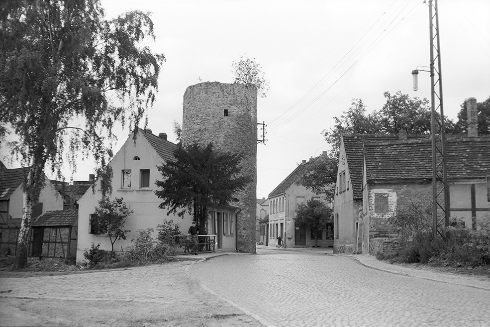 Möckern, Burgfried (Heimatverein "Alter Krug" Zossen e.V. CC BY-NC-SA)