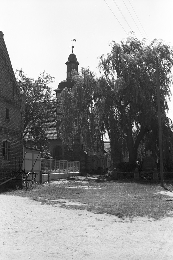 Neschholz, Dorfkirche 1 (Heimatverein "Alter Krug" Zossen e.V. CC BY-NC-SA)