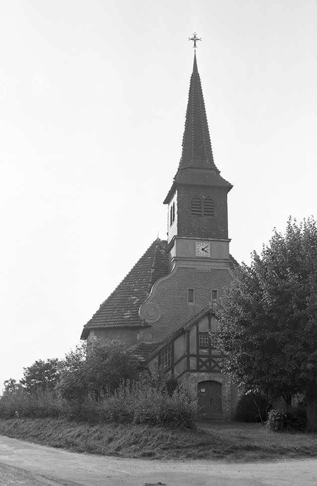 Dorfkirche Päwesin-Bagow 2 (Heimatverein "Alter Krug" Zossen e.V. CC BY-NC-SA)