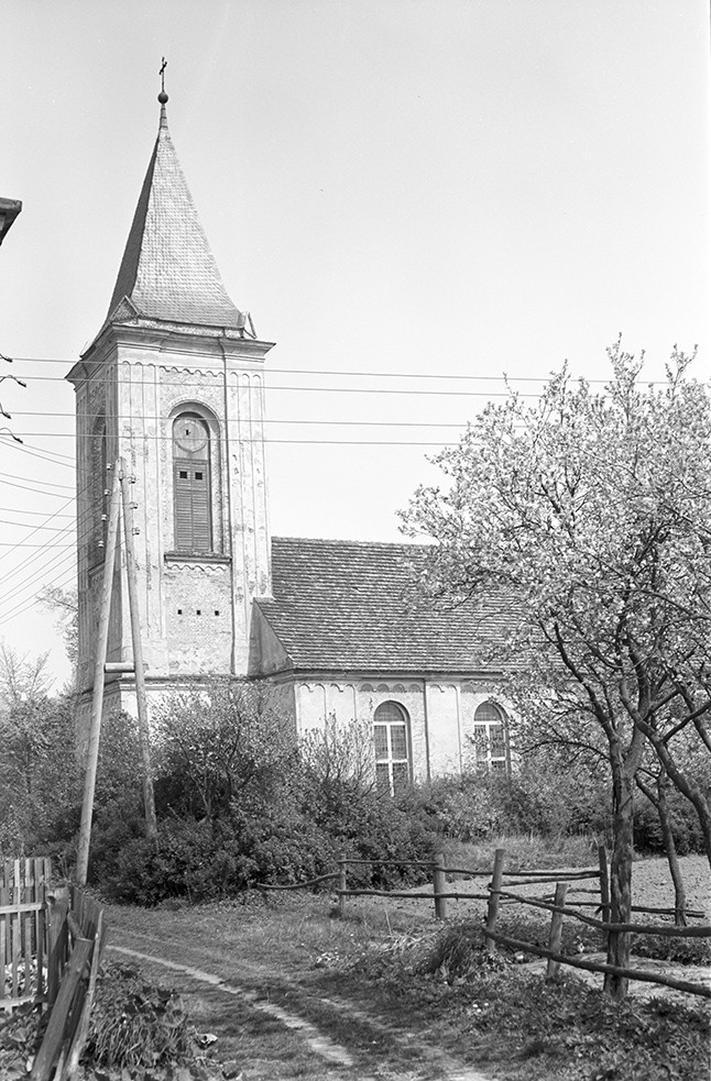 Rüthnick, Dorfkirche 1 (Heimatverein "Alter Krug" Zossen e.V. CC BY-NC-SA)