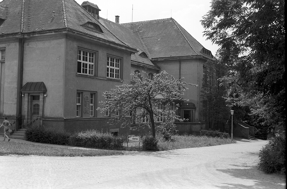 Arnsdorf, Klinikgebäude (Heimatverein "Alter Krug" Zossen e.V. CC BY-NC-SA)