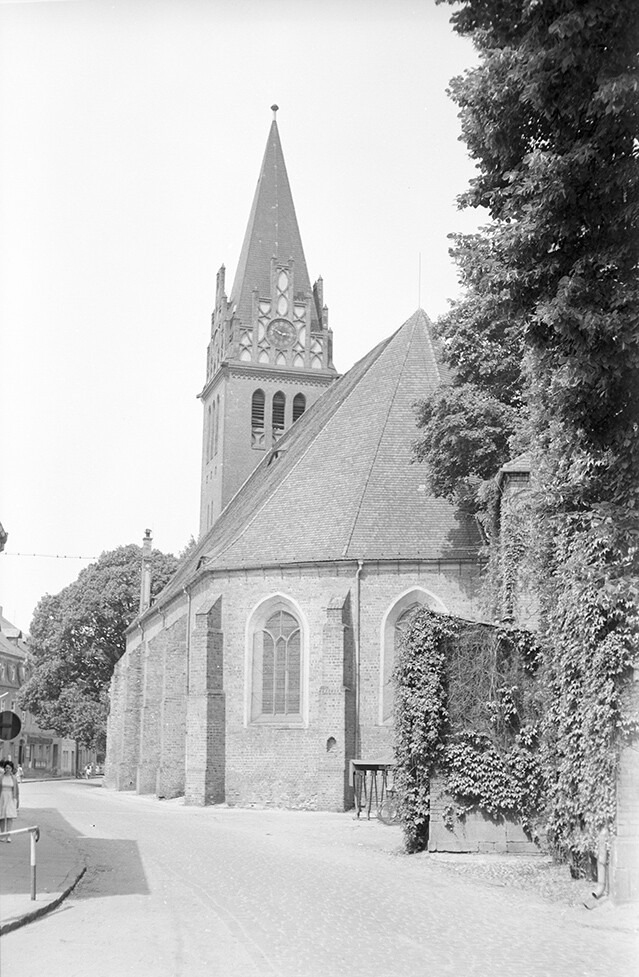 Bad Liebenwerda, Kirche, Ansicht 2 (Heimatverein "Alter Krug" Zossen e.V. CC BY-NC-SA)
