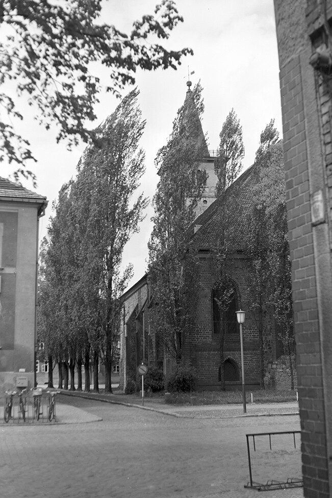 Beelitz, Kirche St- Marien, Ansicht 1 (Heimatverein "Alter Krug" Zossen e.V. CC BY-NC-SA)