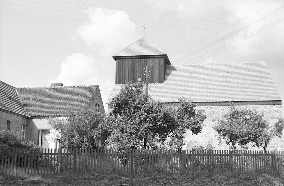 Beenz, Dorfkirche, Ansicht 2 (Heimatverein "Alter Krug" Zossen e.V. CC BY-NC-SA)