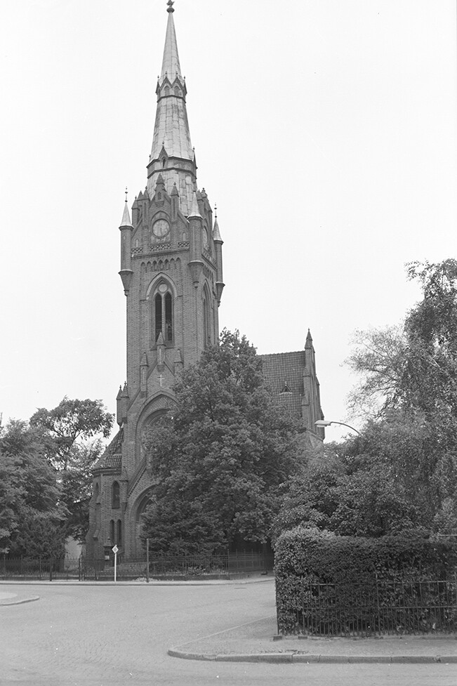 Bernau, kath. Herz-Jesu-Kirche (Heimatverein "Alter Krug" Zossen e.V. CC BY-NC-SA)