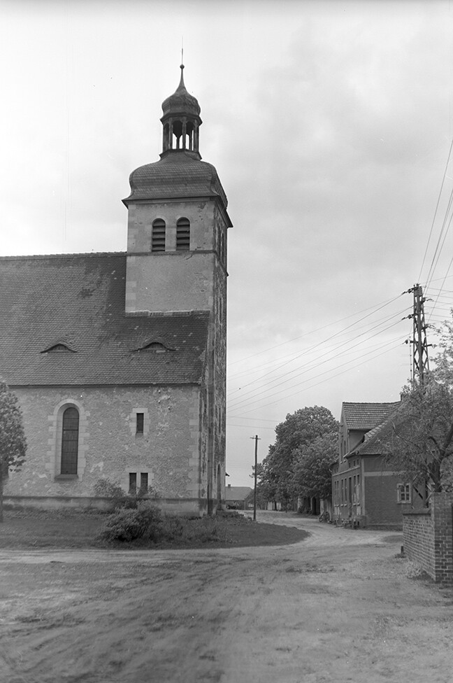 Bernsdorf (Schönwalde), Dorfkirche Ansicht 1 (Heimatverein "Alter Krug" Zossen e.V. CC BY-NC-SA)