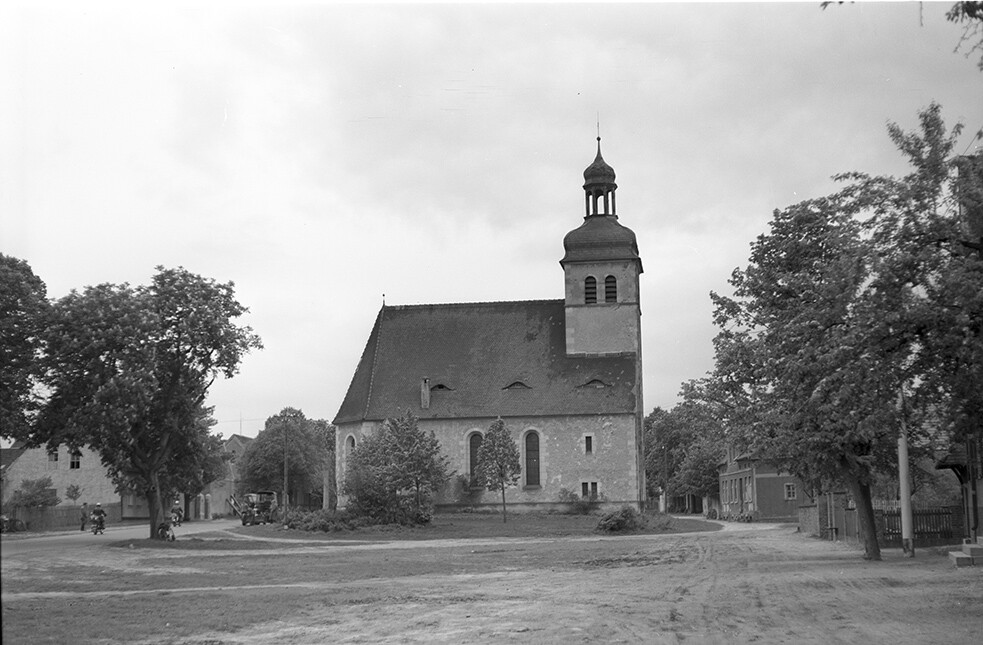 Bernsdorf (Schönwalde), Dorfkirche Ansicht 3 (Heimatverein "Alter Krug" Zossen e.V. CC BY-NC-SA)