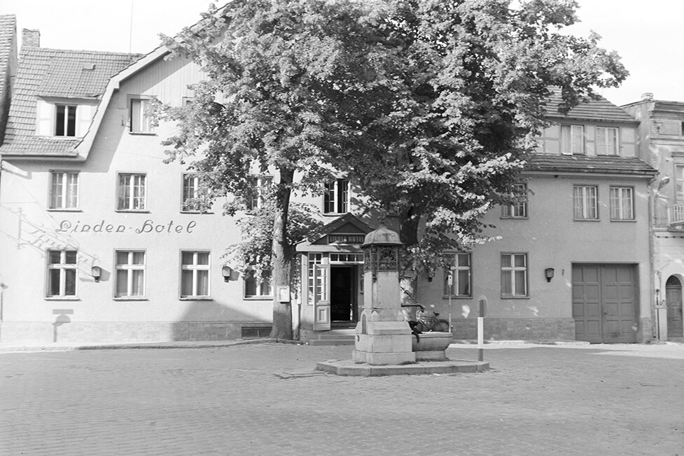 Buckow (Märkische Schweiz), Linden-Hotel (Heimatverein "Alter Krug" Zossen e.V. CC BY-NC-SA)