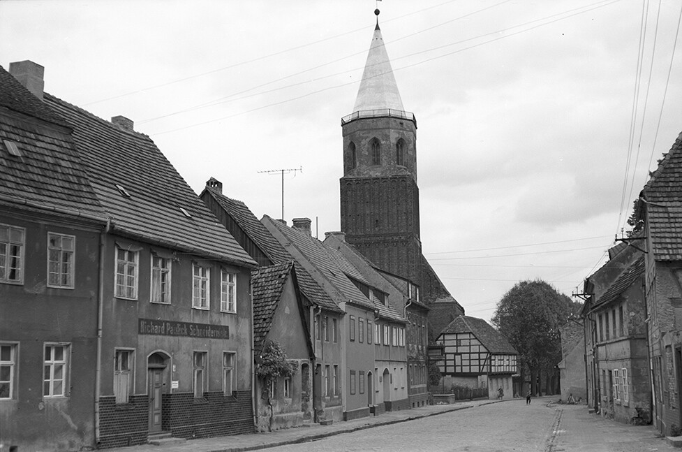 Calau, Ortsansicht mit Stadtkirche, Ansicht 2 (Heimatverein "Alter Krug" Zossen e.V. CC BY-NC-SA)