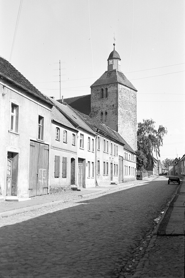 Freyenstein, Ortsansicht 1 mit Stadtkirche (Heimatverein "Alter Krug" Zossen e.V. CC BY-NC-SA)