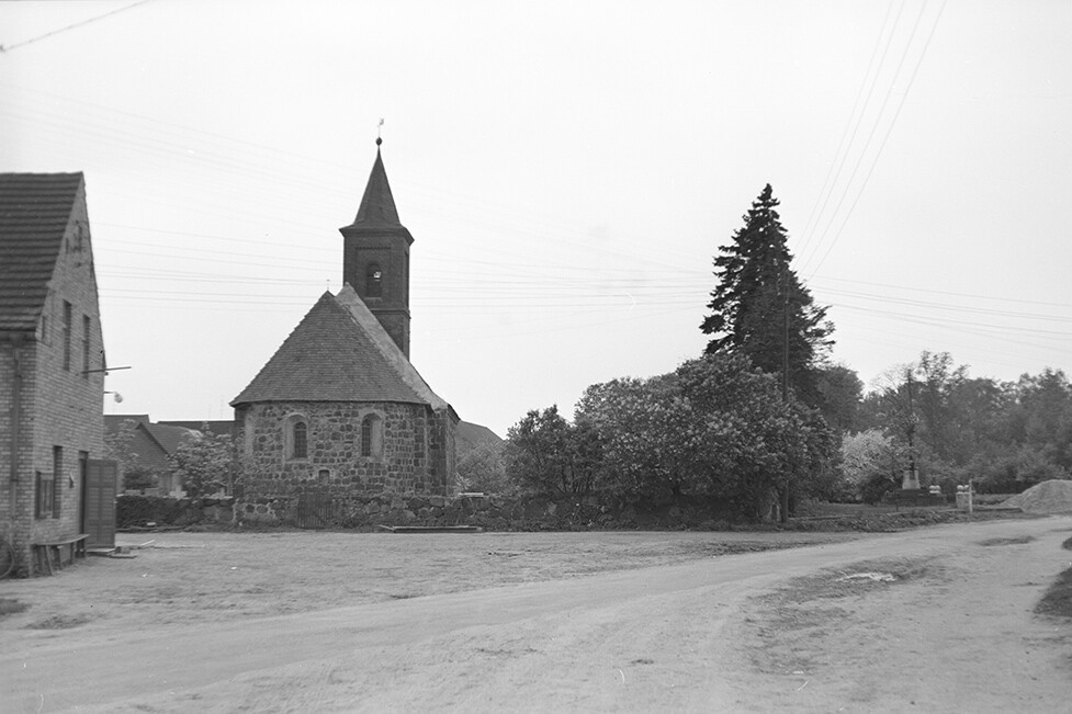 Gadegast, Ortsansicht 1 mit Dorfkirche (Heimatverein "Alter Krug" Zossen e.V. CC BY-NC-SA)