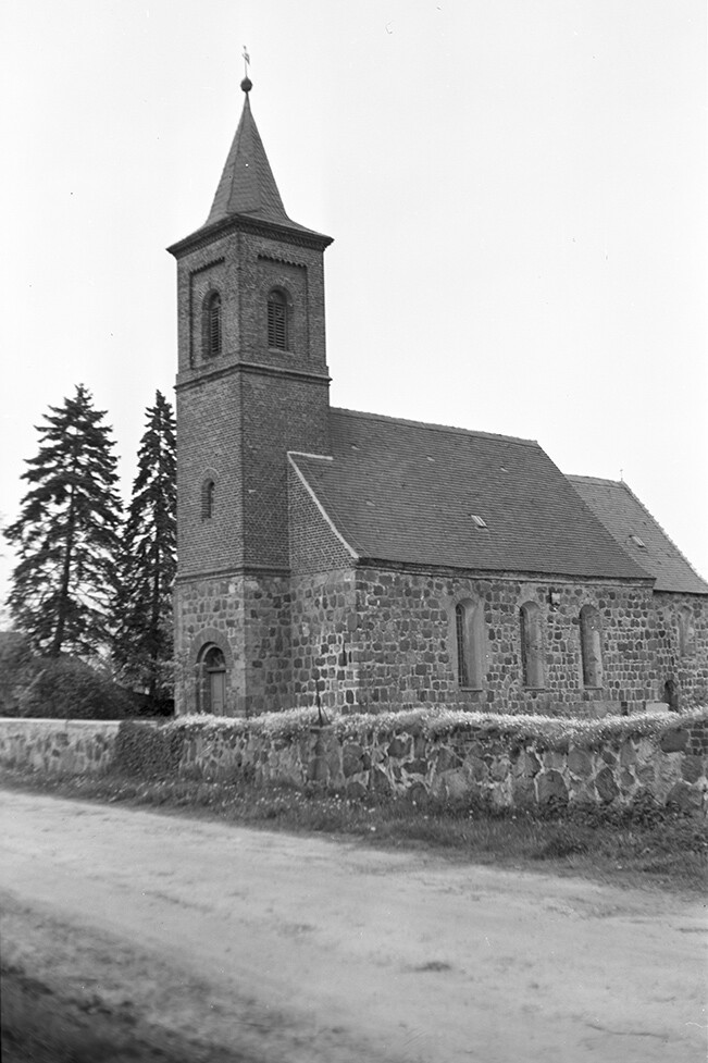 Gadegast, Dorfkirche, Ansicht 2 (Heimatverein "Alter Krug" Zossen e.V. CC BY-NC-SA)